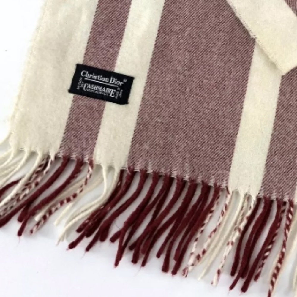 $289 Vintage Christian Dior Red and White scarf